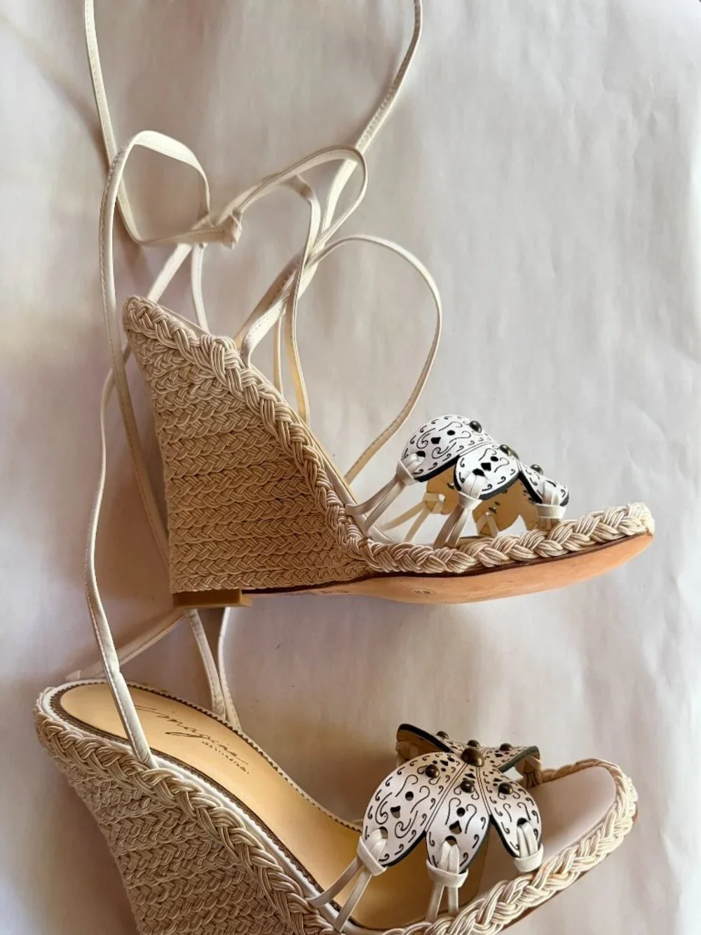 Imagine Vince Camuto White Leather Wedge Sandals | Size 9 | Lace-Up Ankle Tie |